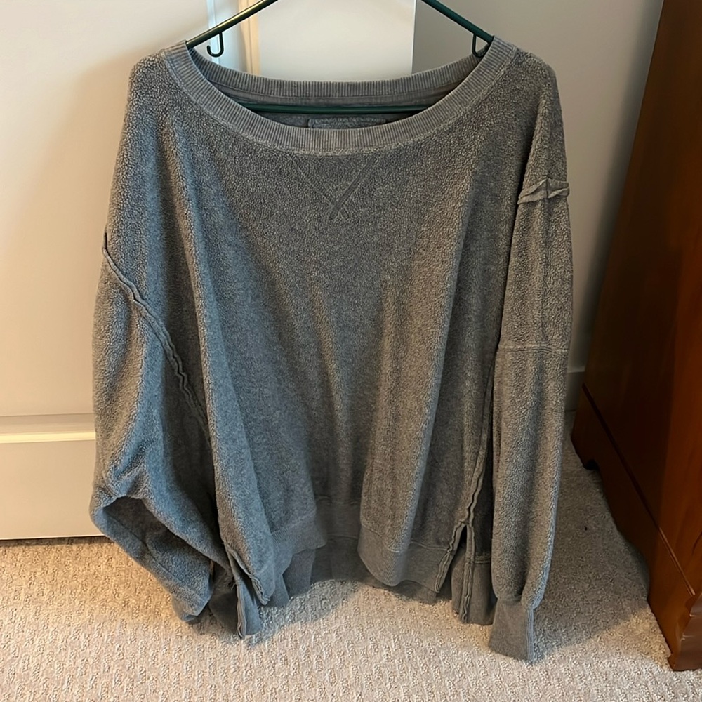 Oversized Women’s American Eagle Crewneck
